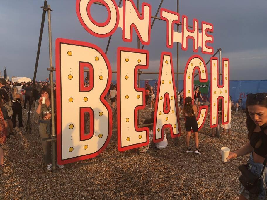 Poets Rest, Free Parking, Ev Socket Fees Apply Walk To Beach Hove Exterior foto